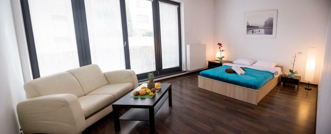 Dekart Arkadia Apartments وارسو المظهر الخارجي الصورة